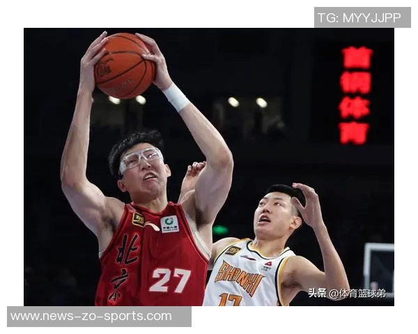 周琦祝贺前辈入选中国篮球名人堂激励后辈奋勇拼搏